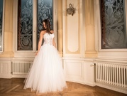 Svatební a společenské šaty